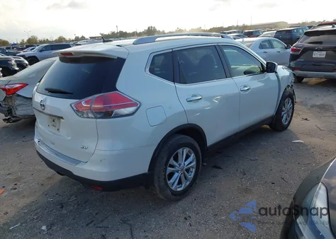 2015 Nissan Rogue Sv z USA, uszkodzony, nr VIN 5N1AT2MT2FC775446